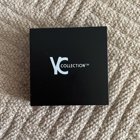 YC eyeshadow quad - Picture 2 of 2